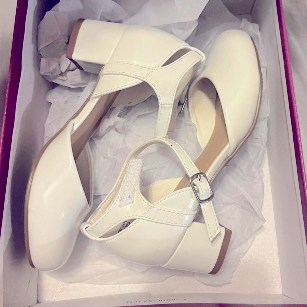 Girls White Dress Shoes with Ankle Strap